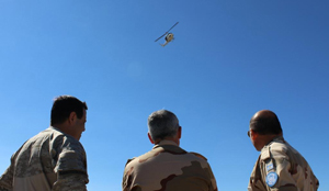 Visita del Comandante de Operaciones Terrestre del Ejército Chileno