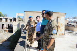 Visita del Comandante de Operaciones Terrestre del Ejército Chileno