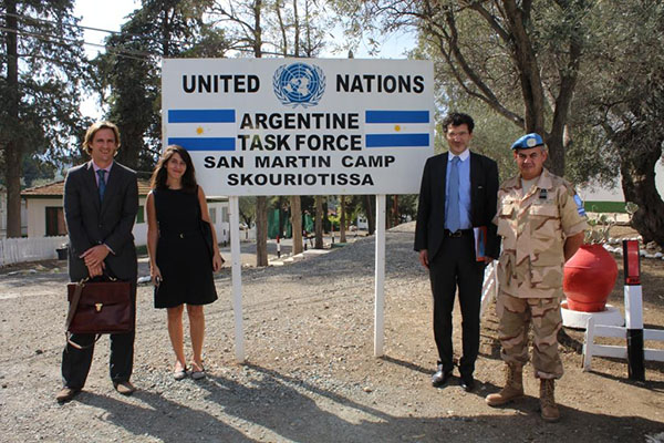 Visita del Comandante de Operaciones Terrestre del Ejército Chileno