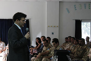 visita auxiliares de agregados militares