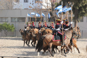 Visita de Colegios al Regimiento de Granderos